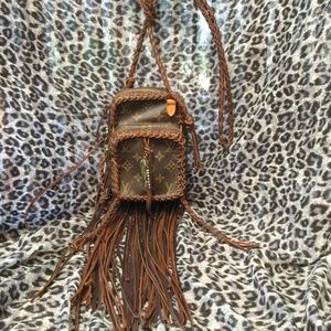 Louis Vuitton vintage boho camera bag